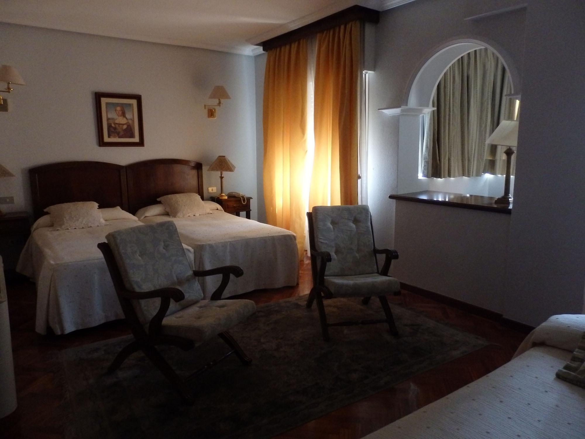 Hotel Aranda Аранда-де-Дуеро Екстер'єр фото