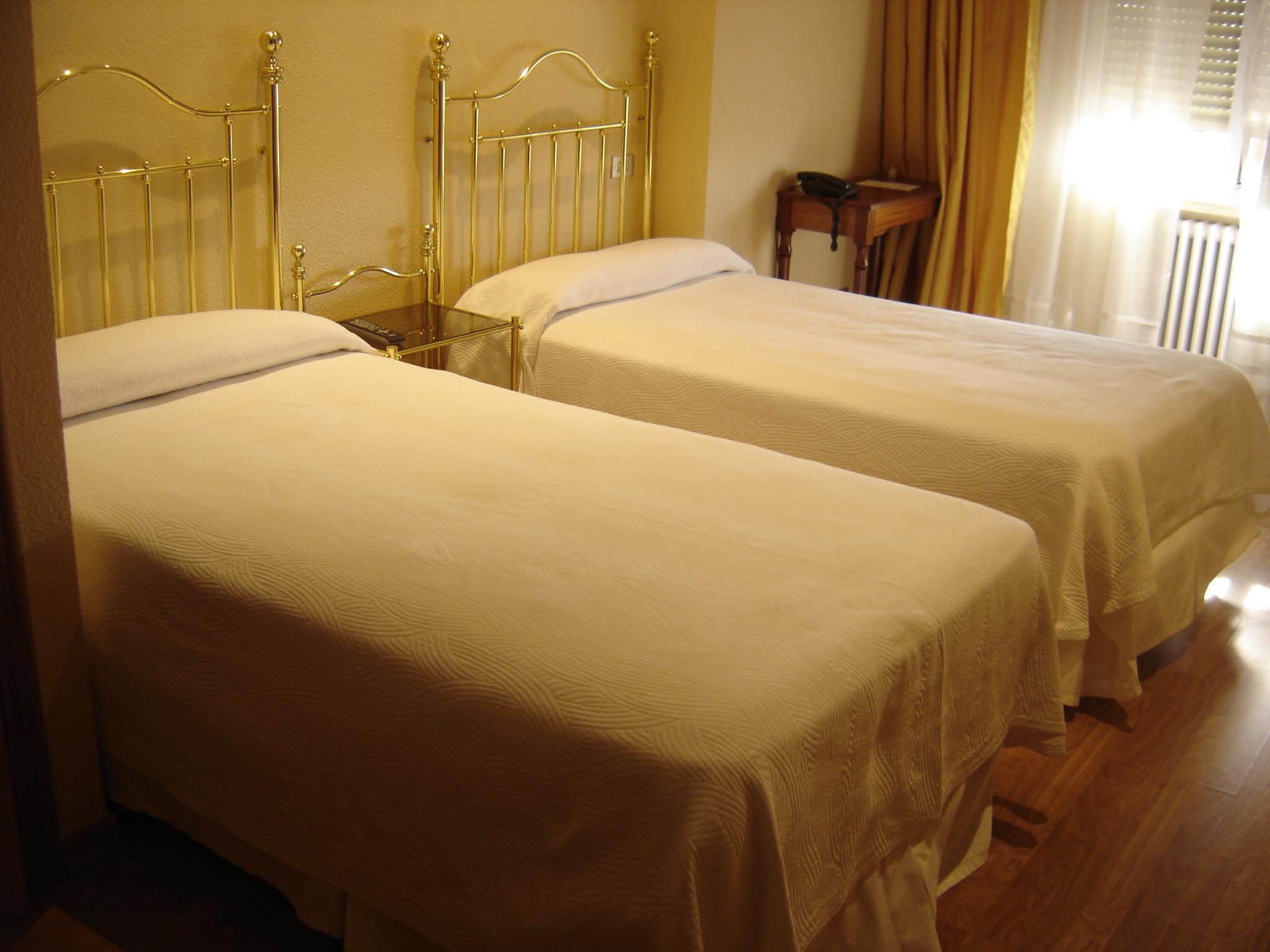 Hotel Aranda Аранда-де-Дуеро Екстер'єр фото