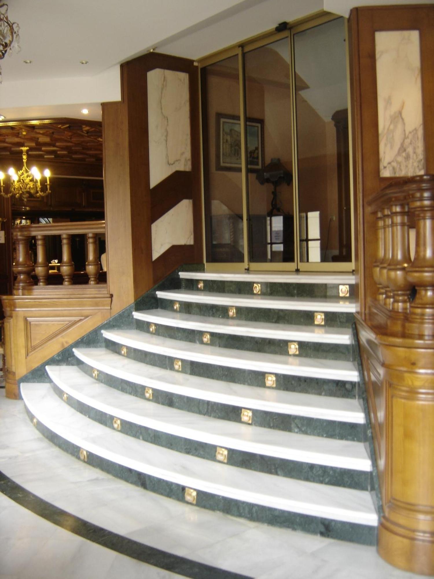 Hotel Aranda Аранда-де-Дуеро Екстер'єр фото
